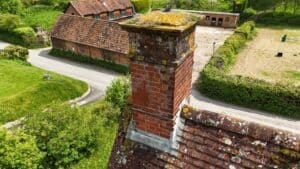 house chimney in poor condition