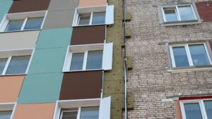 Thermal insulation brick wall of an apartment house